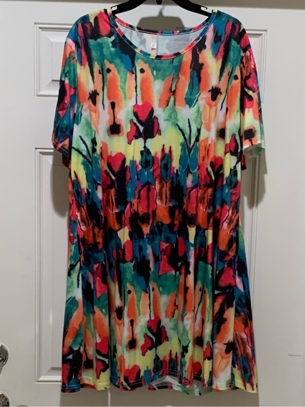 Dress Vibrant Multicolor Watercolor Shift Mini Dress with Pockets 3XL NWOT - Picture 5 of 6